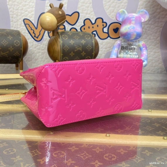 WIS PM VUITTON LOUIS Reade 0101